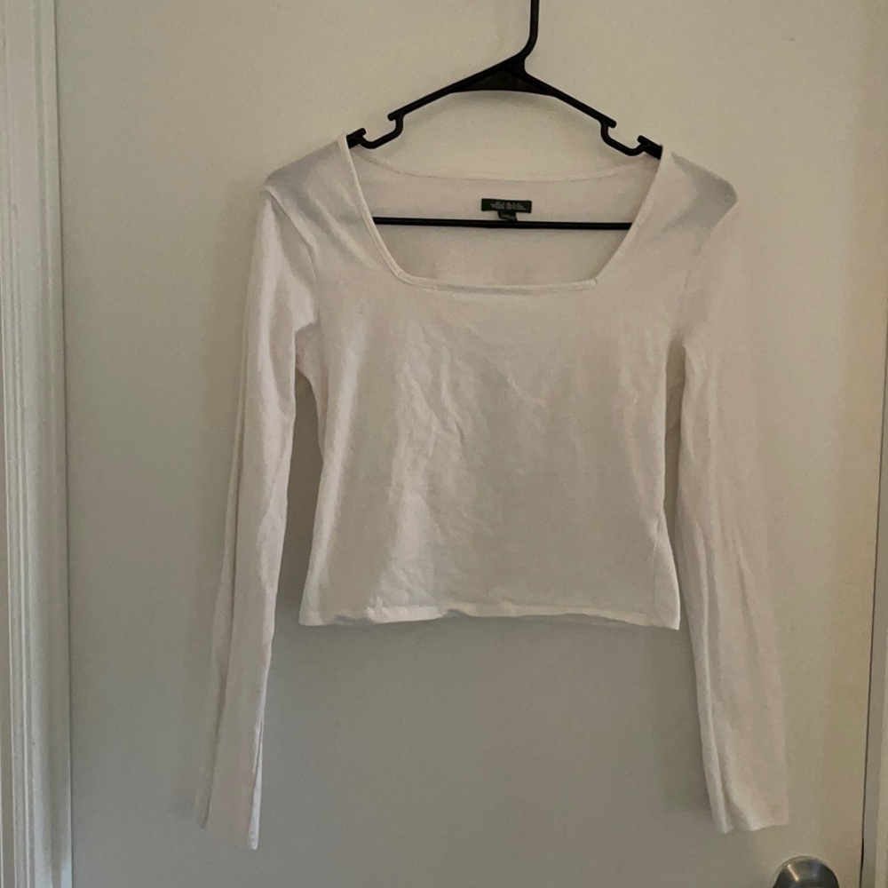 Wild Fable long sleeve white crop top size medium